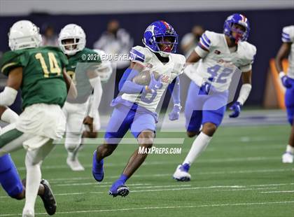 Thumbnail 1 in DeSoto vs. Duncanville (UIL 6A D1 Quarterfinal Playoff) photogallery.