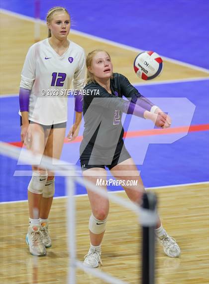Thumbnail 1 in Lutheran vs. Niwot (CHSAA 4A Contenders First Round) photogallery.