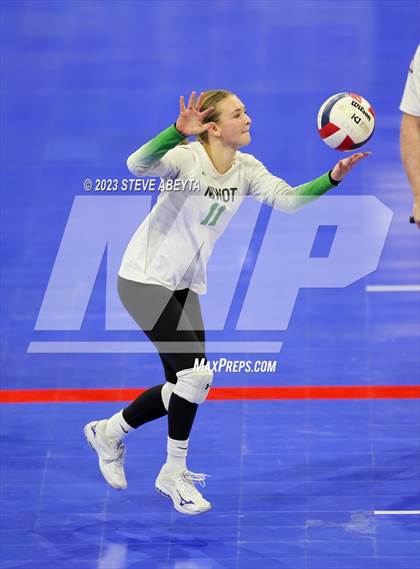 Thumbnail 1 in Lutheran vs. Niwot (CHSAA 4A Contenders First Round) photogallery.