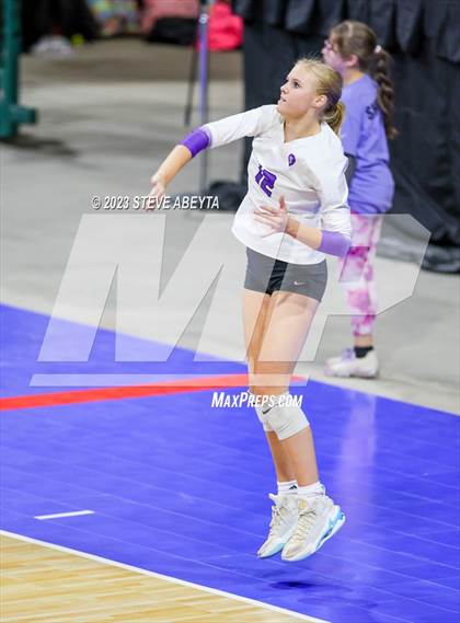 Thumbnail 1 in Lutheran vs. Niwot (CHSAA 4A Contenders First Round) photogallery.