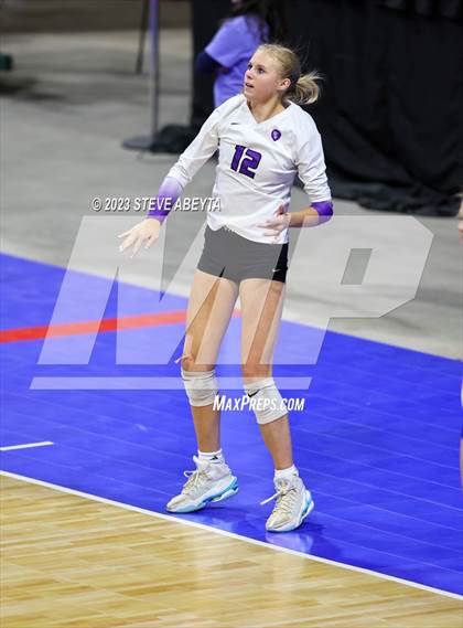 Thumbnail 1 in Lutheran vs. Niwot (CHSAA 4A Contenders First Round) photogallery.