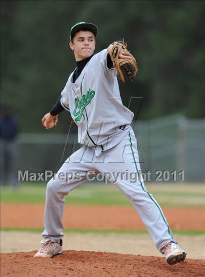 Thumbnail 3 in Cary vs. Athens Drive photogallery.
