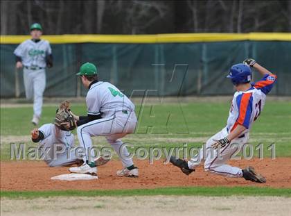 Thumbnail 3 in Cary vs. Athens Drive photogallery.
