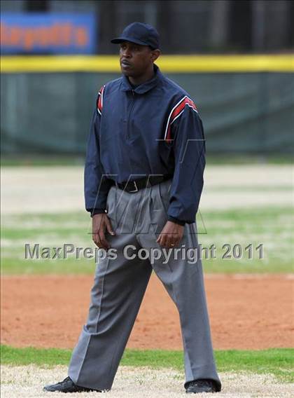 Thumbnail 1 in Cary vs. Athens Drive photogallery.