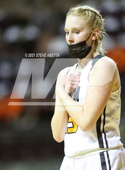 Thumbnail 2 in Fleming vs Flatirons Academy (CHSAA 1A Final) photogallery.