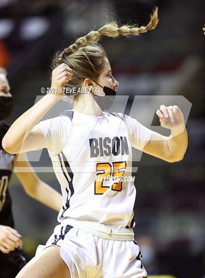 Thumbnail 3 in Fleming vs Flatirons Academy (CHSAA 1A Final) photogallery.