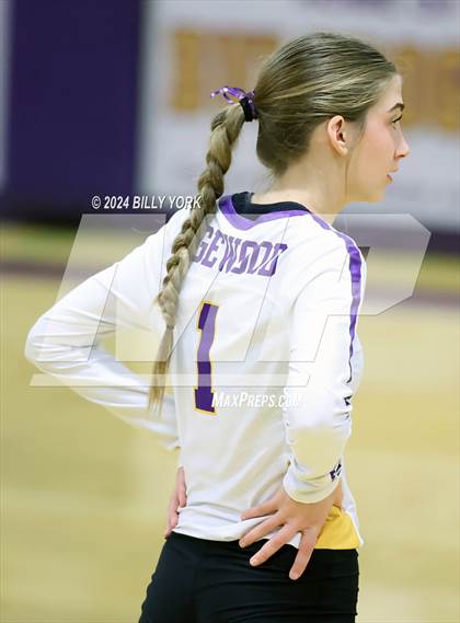 Thumbnail 2 in Grand Saline vs Edgewood photogallery.