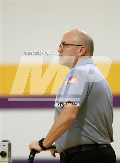 Thumbnail 2 in Grand Saline vs Edgewood photogallery.