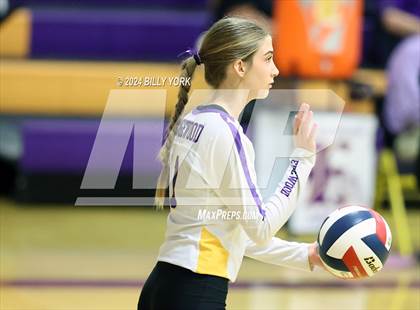 Thumbnail 1 in Grand Saline vs Edgewood photogallery.