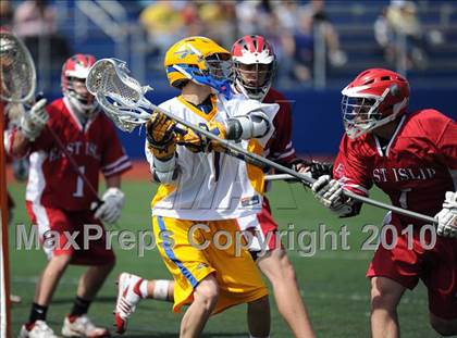 Thumbnail 3 in East Islip @ Mahopac photogallery.