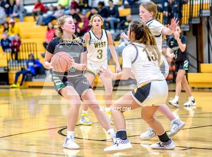 Thumbnail 2 in Lawrence Free State @ Shawnee Mission West photogallery.