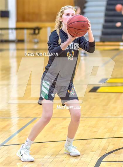 Thumbnail 2 in Lawrence Free State @ Shawnee Mission West photogallery.