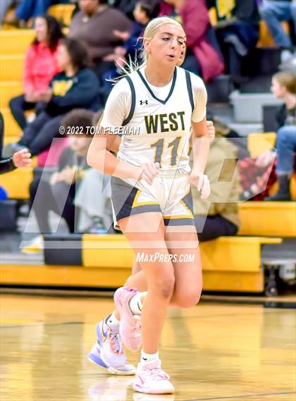 Thumbnail 3 in Lawrence Free State @ Shawnee Mission West photogallery.