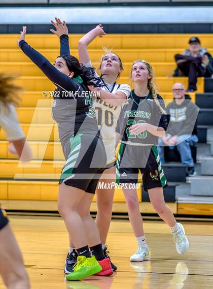 Thumbnail 3 in Lawrence Free State @ Shawnee Mission West photogallery.