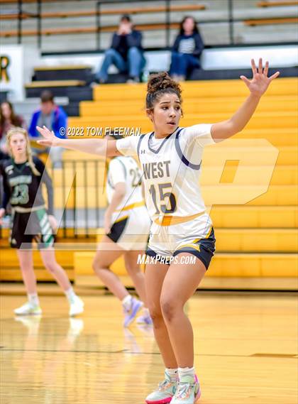 Thumbnail 2 in Lawrence Free State @ Shawnee Mission West photogallery.