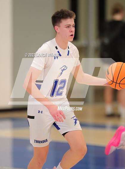 Thumbnail 3 in Denver Christian vs. Belleview Christian photogallery.