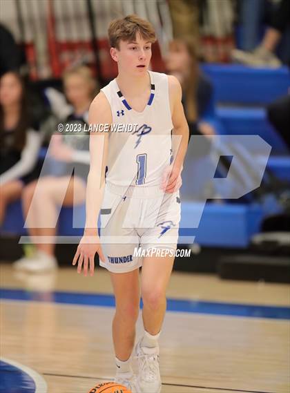 Thumbnail 2 in Denver Christian vs. Belleview Christian photogallery.