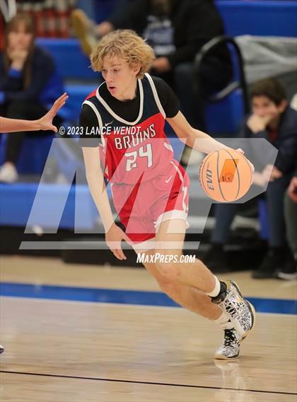 Thumbnail 3 in Denver Christian vs. Belleview Christian photogallery.