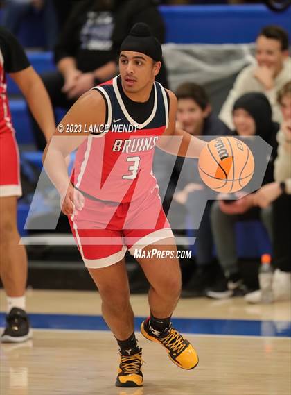 Thumbnail 1 in Denver Christian vs. Belleview Christian photogallery.