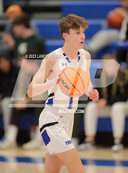 Thumbnail 2 in Denver Christian vs. Belleview Christian photogallery.
