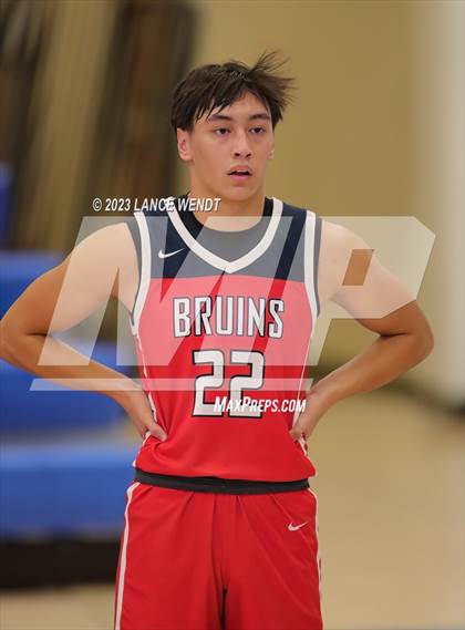 Thumbnail 2 in Denver Christian vs. Belleview Christian photogallery.