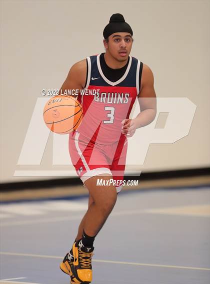 Thumbnail 3 in Denver Christian vs. Belleview Christian photogallery.