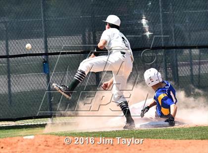 Thumbnail 3 in Brock vs Scurry Rosser (UIL 3A Bi-District Playoff) photogallery.