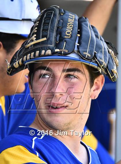 Thumbnail 1 in Brock vs Scurry Rosser (UIL 3A Bi-District Playoff) photogallery.