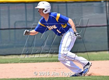 Thumbnail 2 in Brock vs Scurry Rosser (UIL 3A Bi-District Playoff) photogallery.