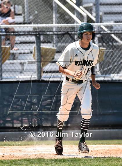 Thumbnail 1 in Brock vs Scurry Rosser (UIL 3A Bi-District Playoff) photogallery.