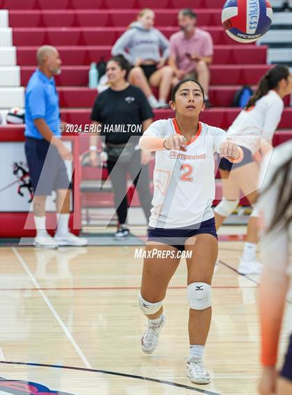 Thumbnail 2 in Harvard-Westlake vs. Cypress (Tae Kim Lakewood/Molten Classic) photogallery.