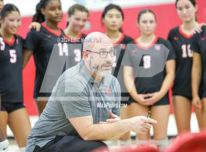Thumbnail 2 in Harvard-Westlake vs. Cypress (Tae Kim Lakewood/Molten Classic) photogallery.