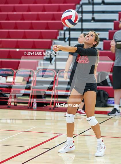 Thumbnail 3 in Harvard-Westlake vs. Cypress (Tae Kim Lakewood/Molten Classic) photogallery.