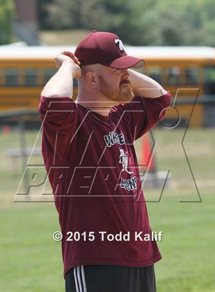 Thumbnail 3 in Stonington vs Wheeler (ECC Quarterfinal) photogallery.