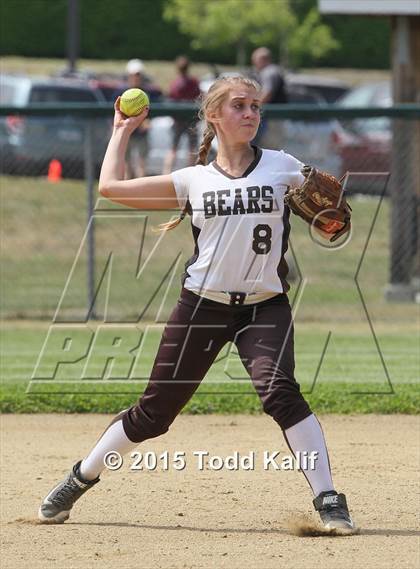 Thumbnail 3 in Stonington vs Wheeler (ECC Quarterfinal) photogallery.