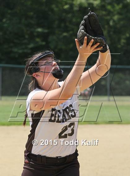 Thumbnail 3 in Stonington vs Wheeler (ECC Quarterfinal) photogallery.