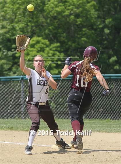 Thumbnail 1 in Stonington vs Wheeler (ECC Quarterfinal) photogallery.
