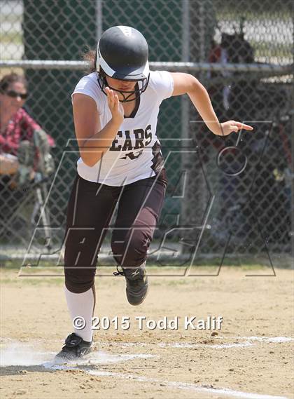 Thumbnail 3 in Stonington vs Wheeler (ECC Quarterfinal) photogallery.