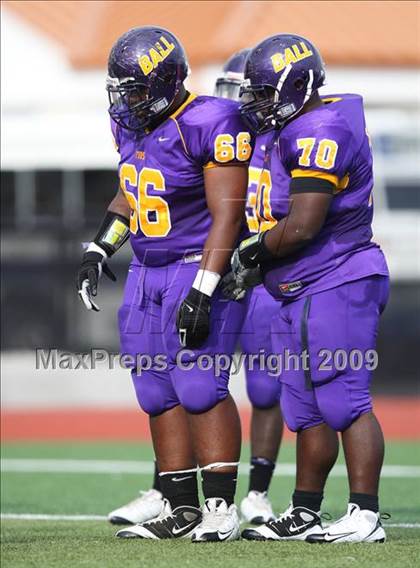 Thumbnail 1 in Ball vs. Hightower (Texas Bi-District Playoffs) photogallery.
