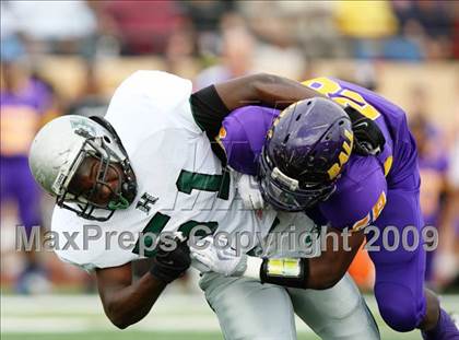 Thumbnail 2 in Ball vs. Hightower (Texas Bi-District Playoffs) photogallery.
