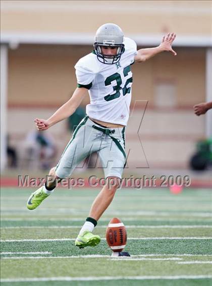 Thumbnail 2 in Ball vs. Hightower (Texas Bi-District Playoffs) photogallery.