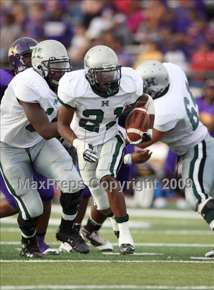 Thumbnail 2 in Ball vs. Hightower (Texas Bi-District Playoffs) photogallery.