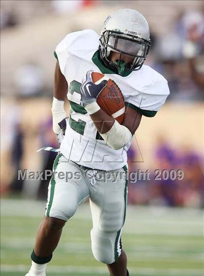 Thumbnail 1 in Ball vs. Hightower (Texas Bi-District Playoffs) photogallery.