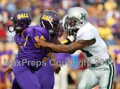 Thumbnail 3 in Ball vs. Hightower (Texas Bi-District Playoffs) photogallery.