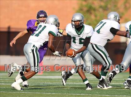 Thumbnail 2 in Ball vs. Hightower (Texas Bi-District Playoffs) photogallery.
