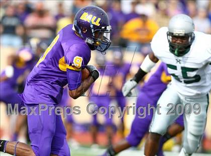 Thumbnail 3 in Ball vs. Hightower (Texas Bi-District Playoffs) photogallery.