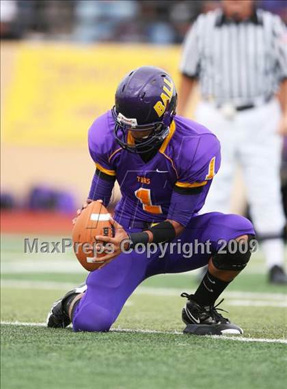 Thumbnail 3 in Ball vs. Hightower (Texas Bi-District Playoffs) photogallery.