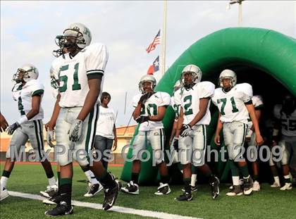 Thumbnail 2 in Ball vs. Hightower (Texas Bi-District Playoffs) photogallery.