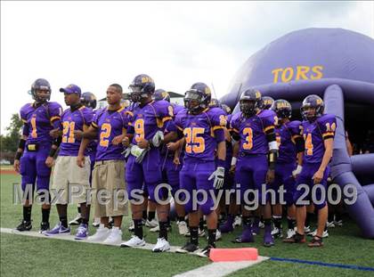Thumbnail 3 in Ball vs. Hightower (Texas Bi-District Playoffs) photogallery.