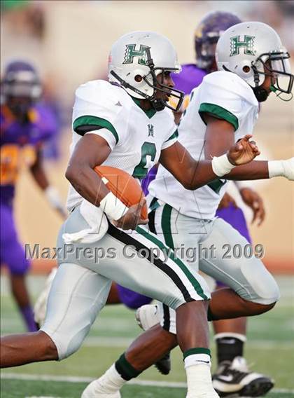 Thumbnail 3 in Ball vs. Hightower (Texas Bi-District Playoffs) photogallery.